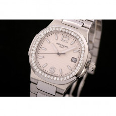 파텍필립 여성용 노틸러스-30 쿼츠 34mm 70111